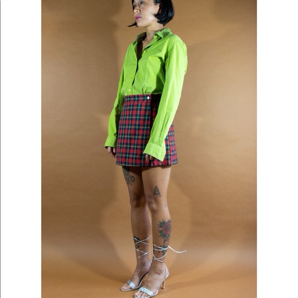Burberry London chartreuse button down. - Picture 1 of 5